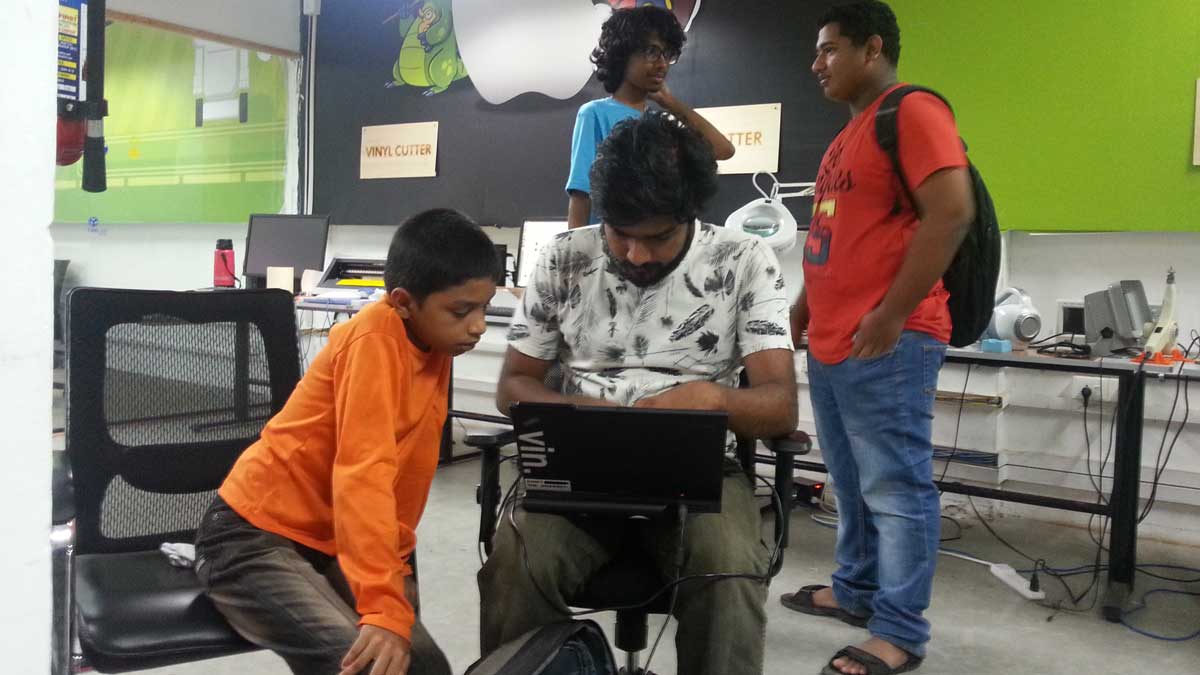 maker weekend meetup sessions