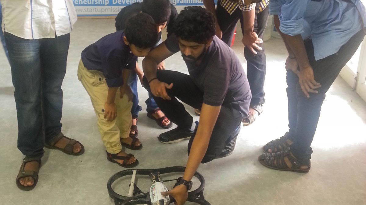 maker weekend meetup sessions